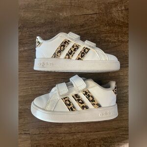 adidas Toddlers Grand Court Leopard Trainers, Size-5 Minimally Worn